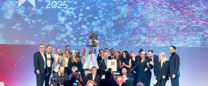 Strauss gewinnt den Deutschen Logistik Preis 2025. Das Familienunternehmen wurde am 22. Oktober 2025 von der Bundesvereinigung Logistik (BVL) in Berlin gewürdigt. Foto: BVL / Kay Herschelmann, Christian Plambeck 