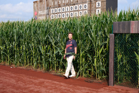 NETFLIX UND STRAUSS BRINGEN BASEBALLS  „FIELD OF DREAMS” NACH DEUTSCHLAND