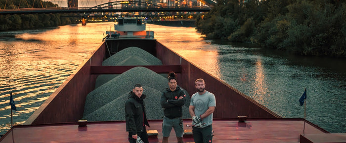 CARGOS FÜR FRANKFURTER JUNGS