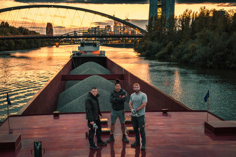 CARGOS FÜR FRANKFURTER JUNGS