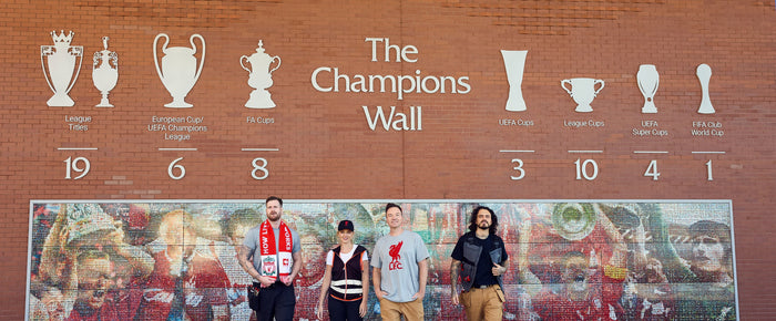 HOW LIVERPOOL FOOTBALL CLUB WORKS: STRAUSS WIRD TEIL DES LFC LINE-UPS