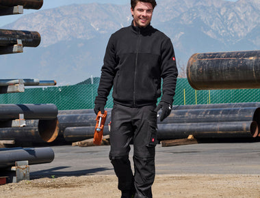 Handwerker in der STRAUSS Jacke double climafoam e.s.line.core.