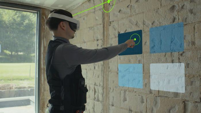Der neue Maßstab im Handwerk: Die hauseigene Forschungs- und Entwicklungseinheit Strauss Neo Works hat eine App für Handwerker entwickelt, die XR (Erweiterte Realität) im Arbeitsalltag nutzbar macht.