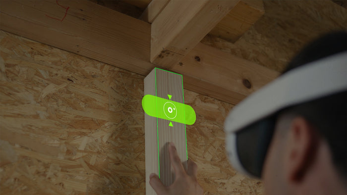 Die Kombination der Brille Meta Quest und der Applikation ermöglicht es im ersten Release, virtuell im Raum zu messen, zu nivellieren, Flächenmaße zu berechnen oder Formen zu übertragen, ohne weitere analoge Werkzeuge zu benötigen.